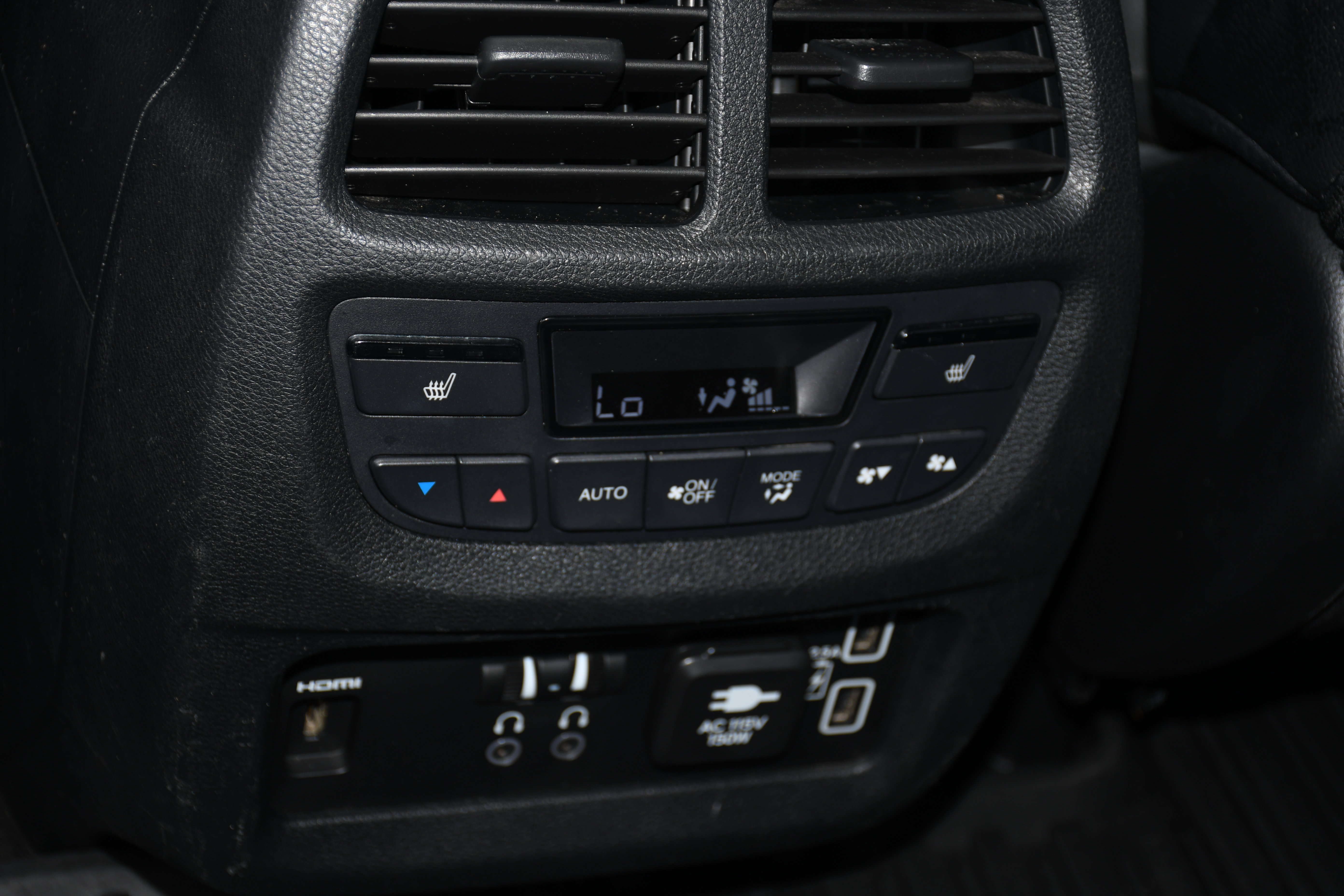 Used 2022 Honda Pilot Elite image 18