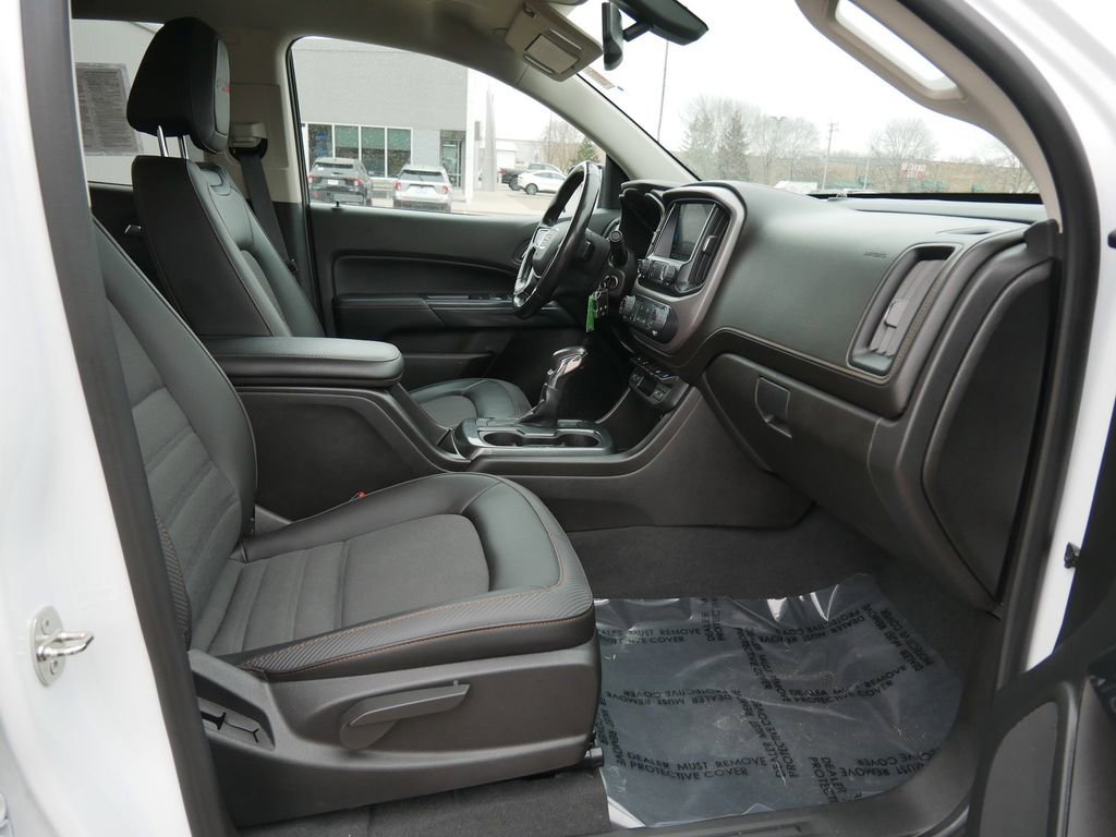 Used 2022 GMC Canyon AT4 w/ Trailering Package image 12