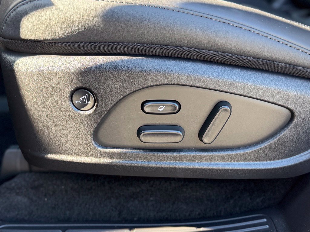 Used 2026 Hyundai Palisade Calligraphy AWD/4WD image 11
