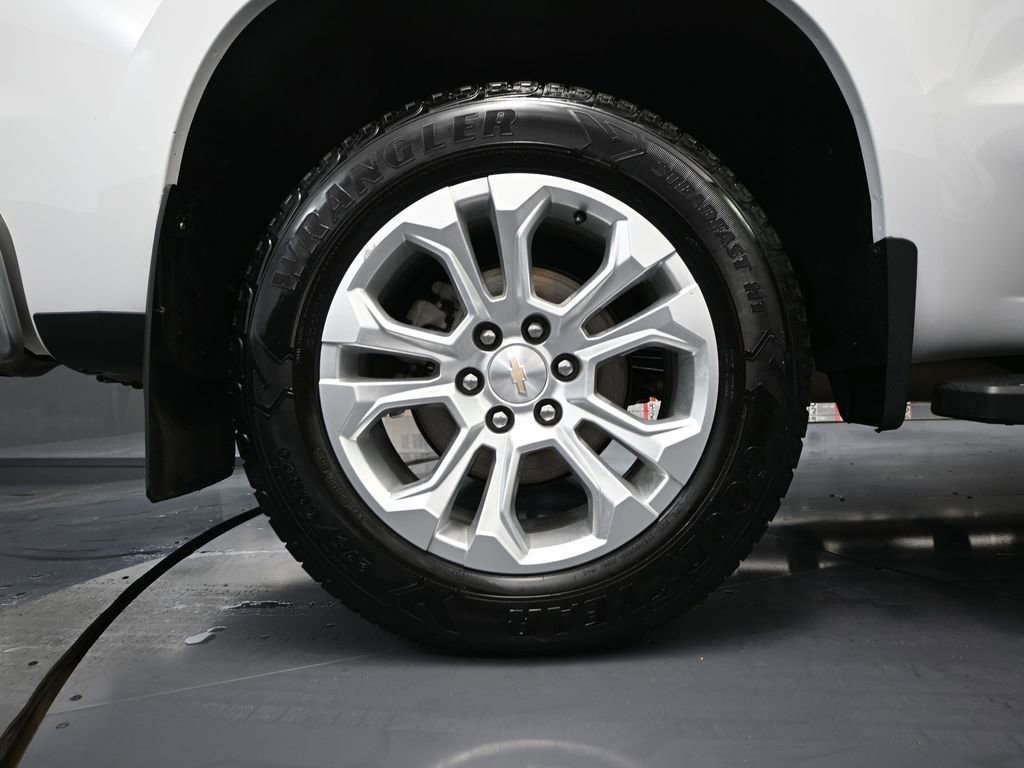 Used 2023 Chevrolet Silverado 1500 LTZ image 17