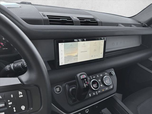 Used 2024 Land Rover Defender 110 X-Dynamic SE image 14