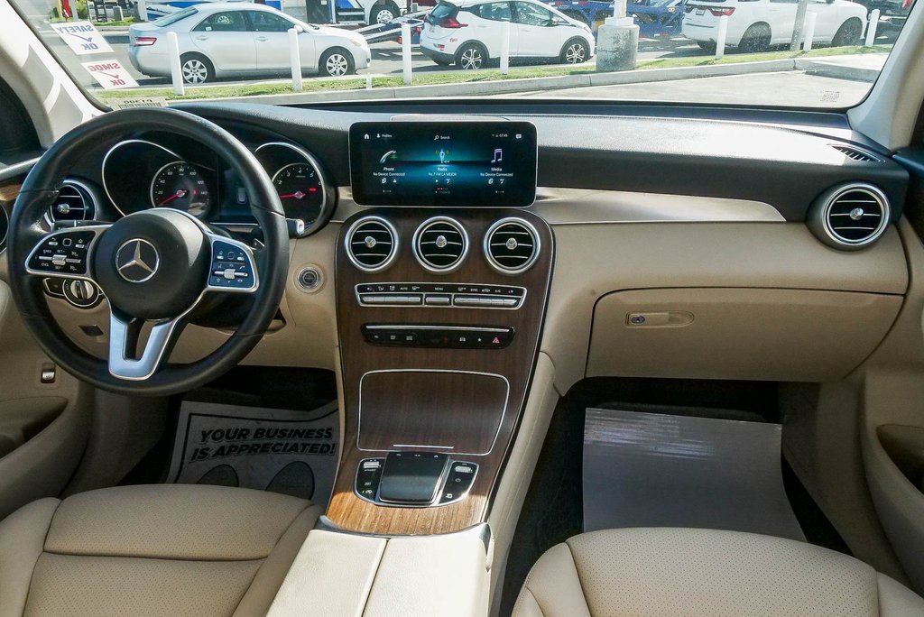 Used 2020 Mercedes-Benz GLC 300 image 11