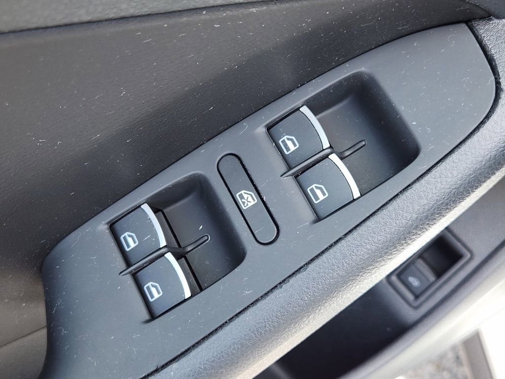 Used 2015 Volkswagen Jetta GLI SE image 17