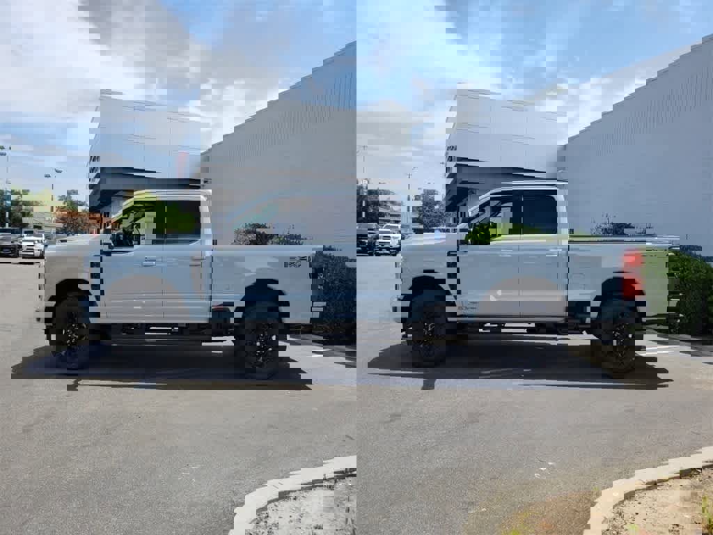 New 2025 Ford F350 Lariat w/ Lariat Ultimate Package image 2