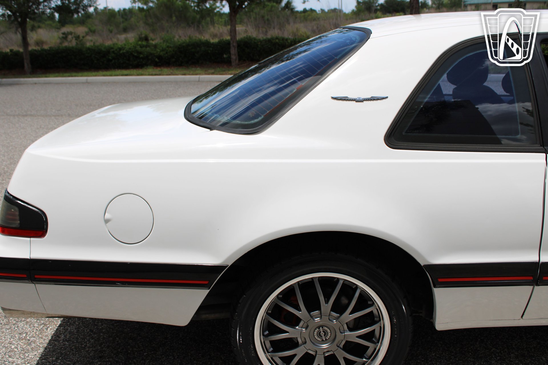 Used 1988 Ford Thunderbird RWD image 39
