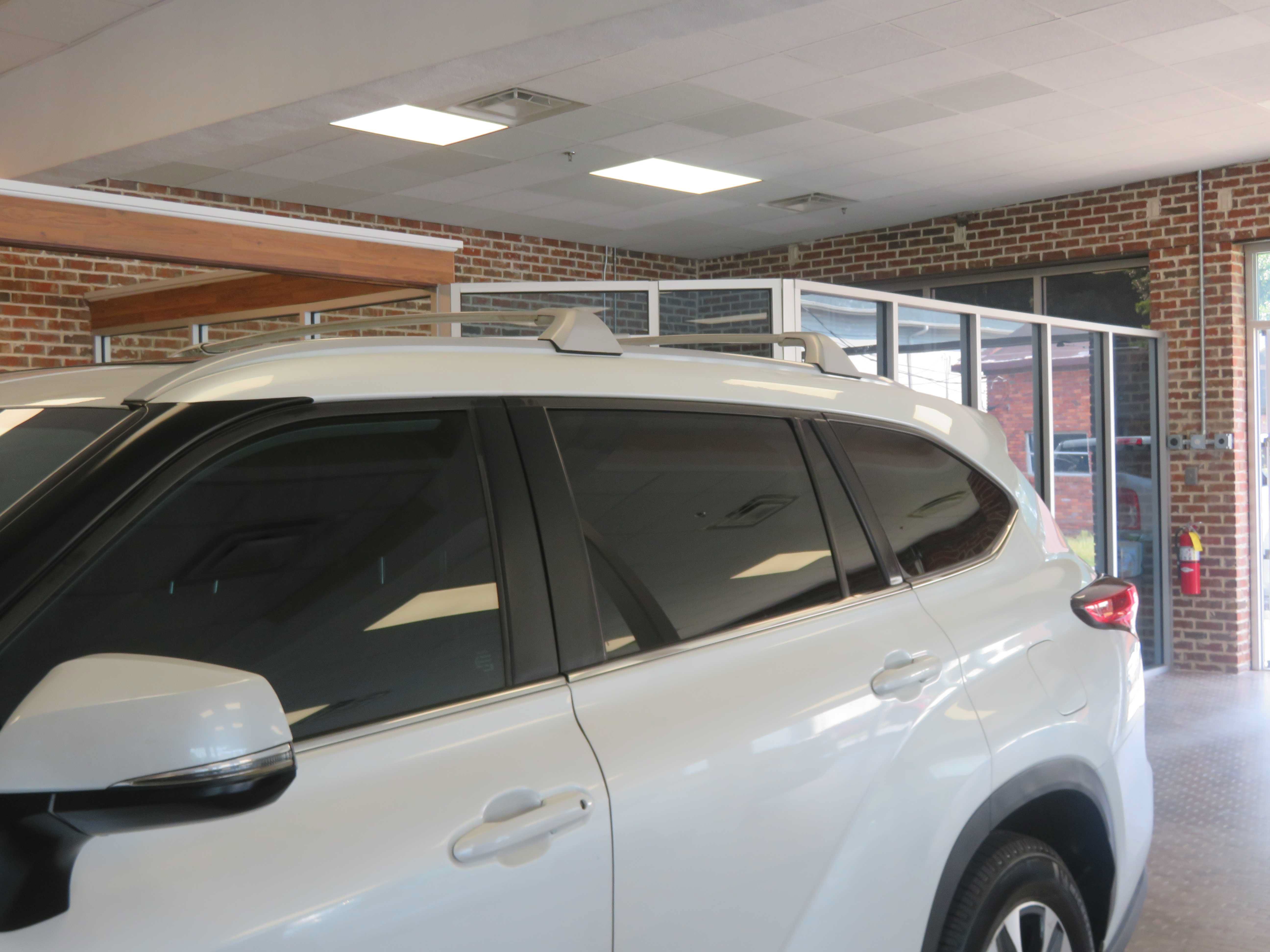 Used 2023 Toyota Highlander XLE FWD image 80