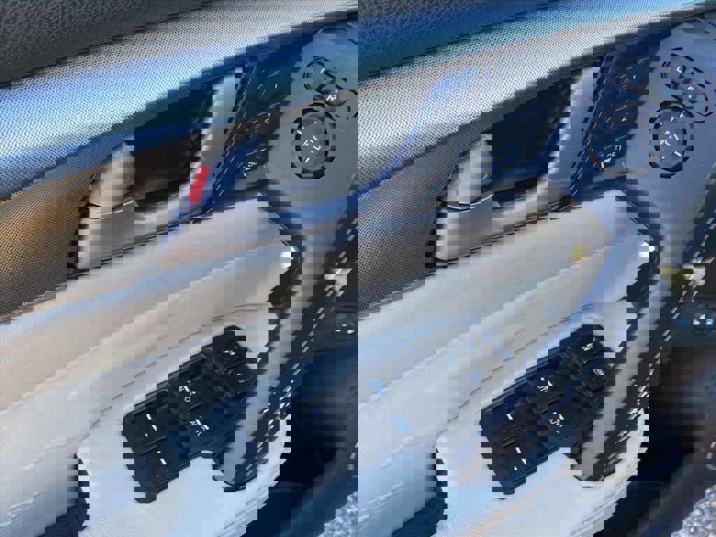 Used 2010 Acura TL SH-AWD image 19