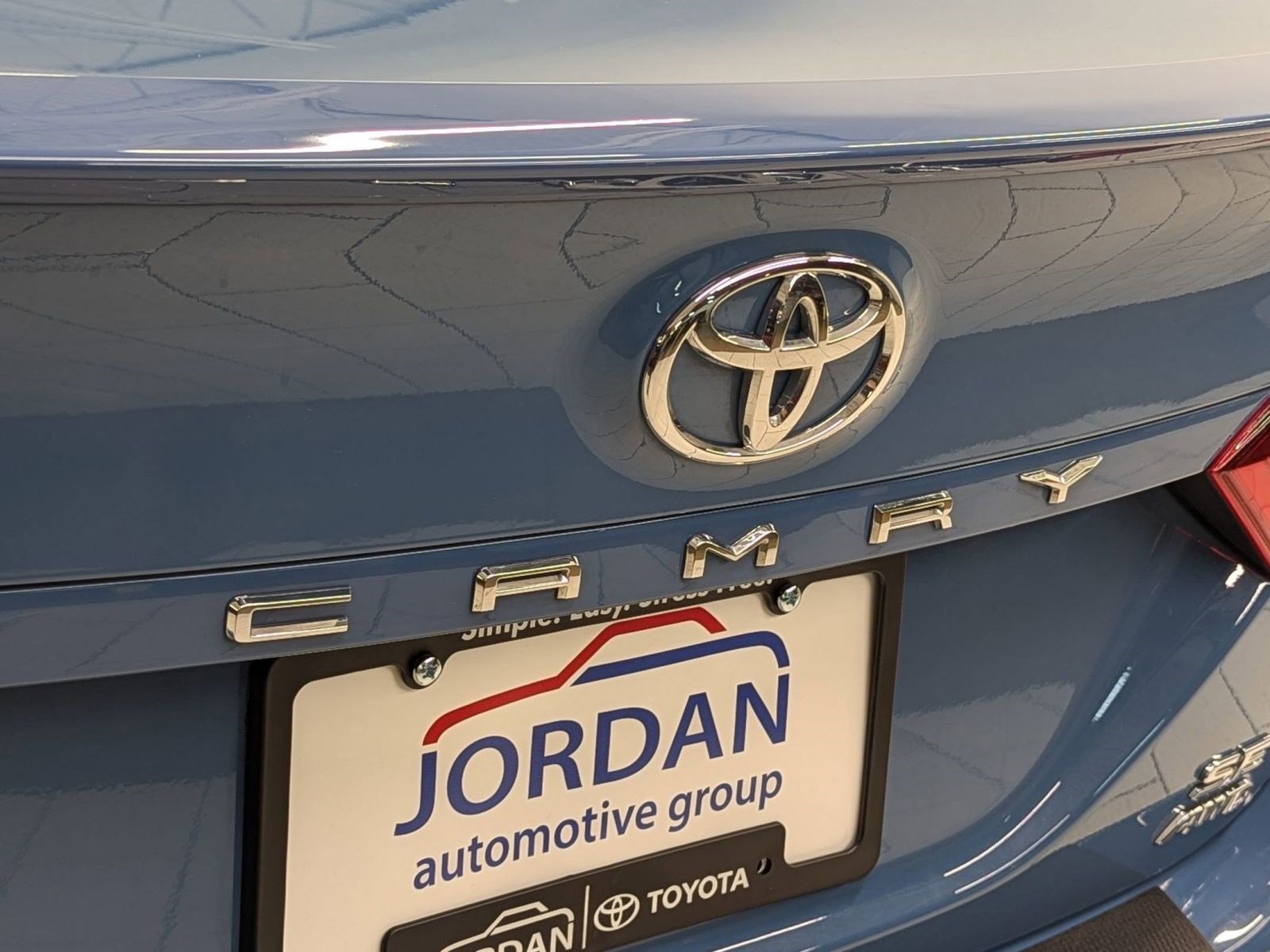 Used 2023 Toyota Camry SE image 30