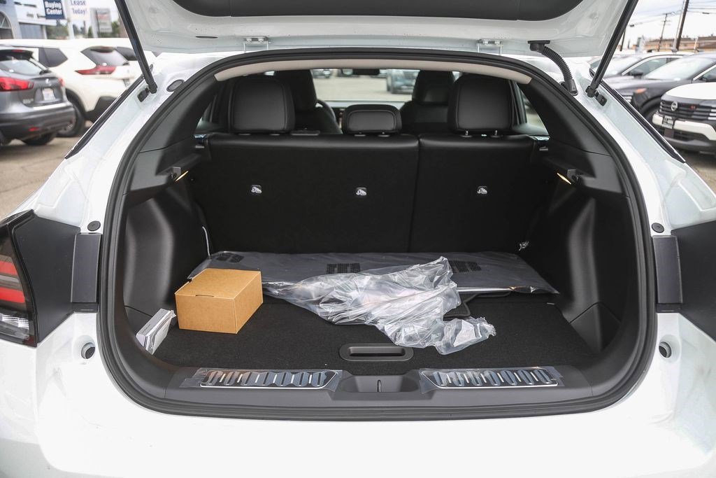 New 2026 Nissan Leaf SV+ w/ Illuminated Package image 11