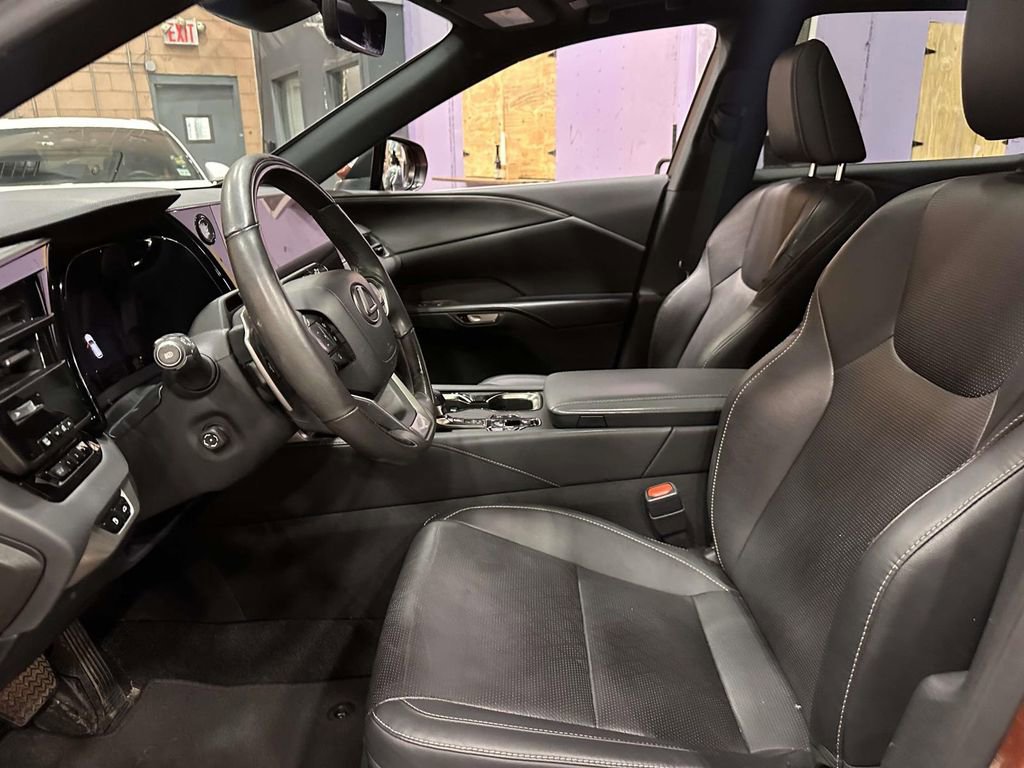 Used 2023 Lexus RX 350 Premium Plus w/ Cold Area Package AWD/4WD image 15