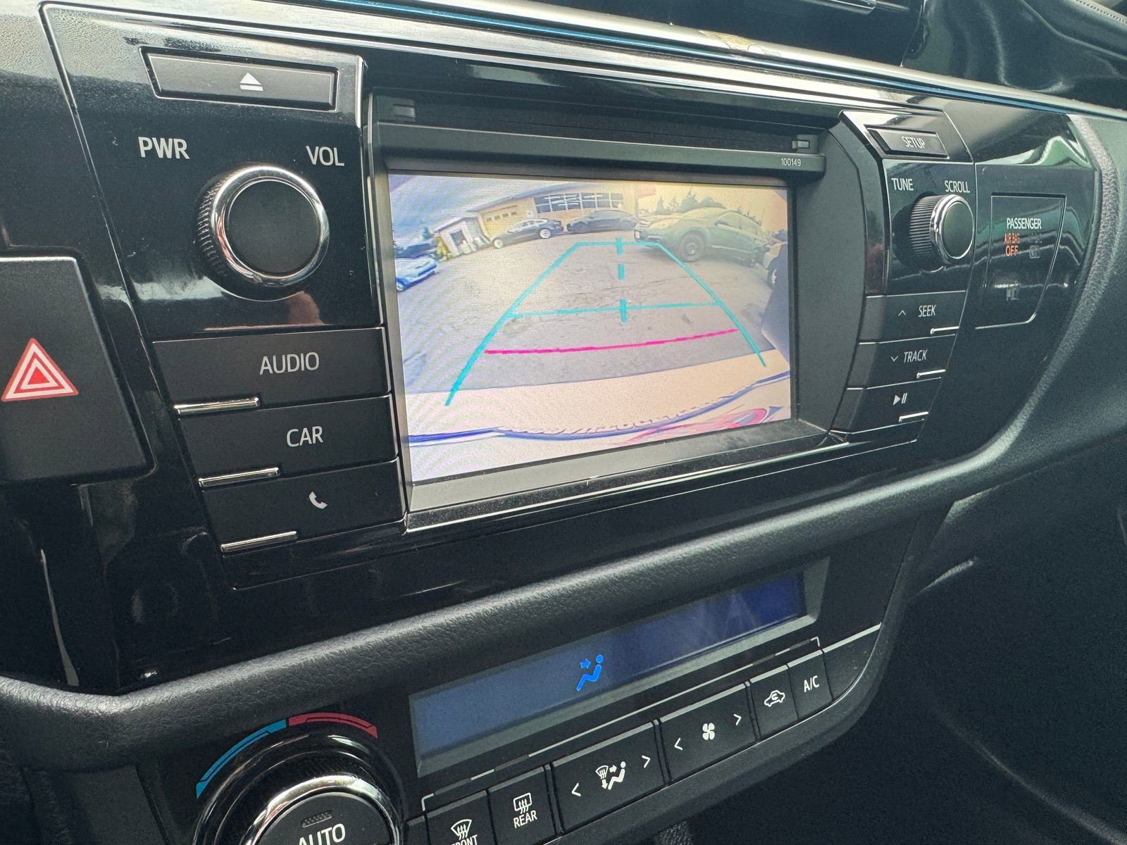 Used 2015 Toyota Corolla S FWD image 27