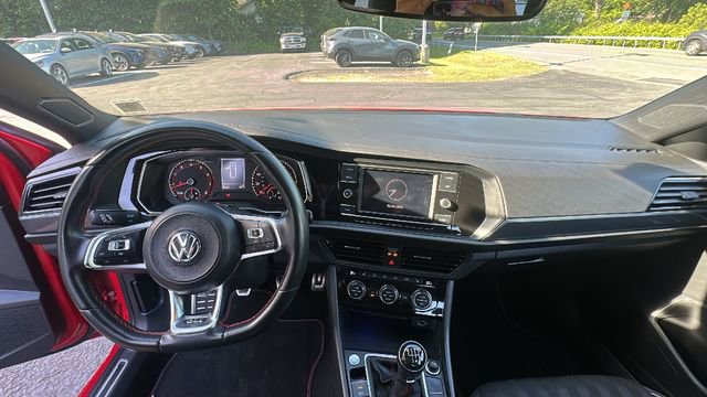 Used 2019 Volkswagen Jetta GLI FWD image 9