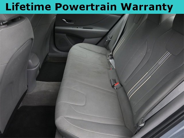 Used 2022 Hyundai Elantra SEL image 20