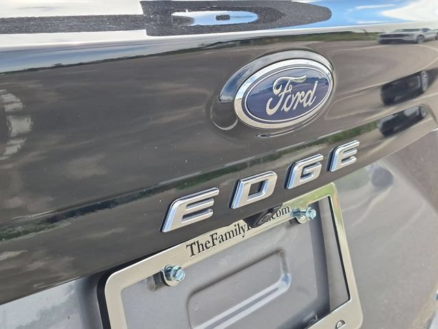 Used 2022 Ford Edge SEL w/ Convenience Package AWD/4WD image 10