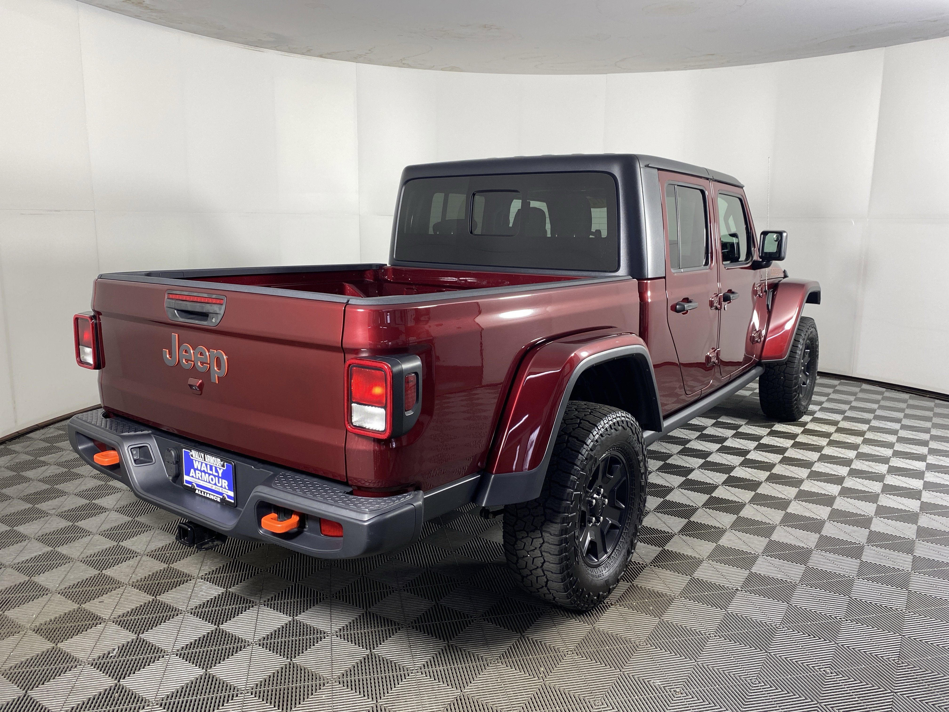 Used 2022 Jeep Gladiator Mojave w/ Cold Weather Group AWD/4WD image 7