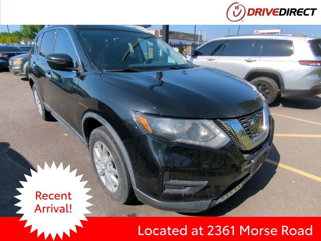 Used 2018 Nissan Rogue SV AWD/4WD image 1