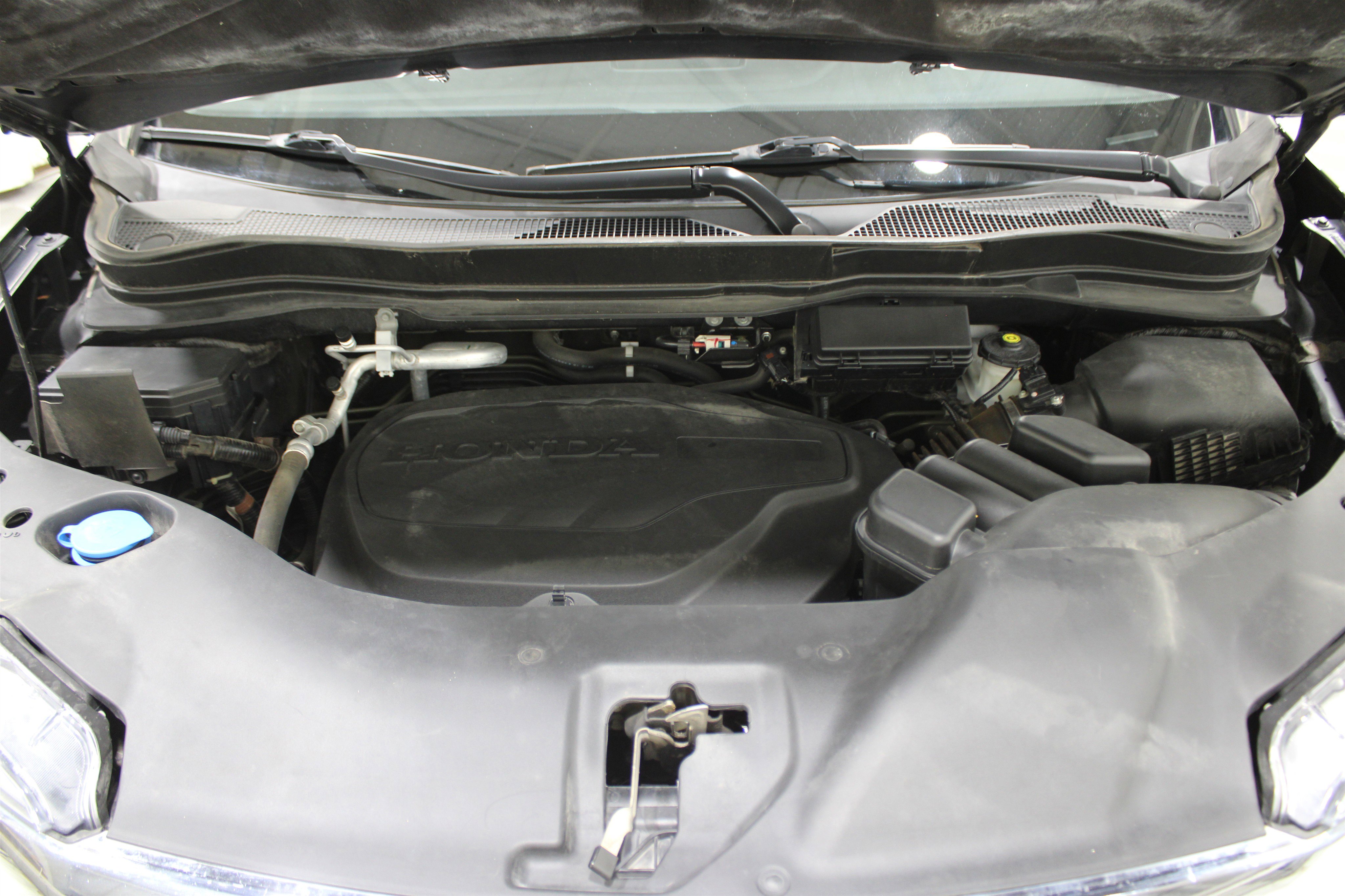 Used 2021 Honda Pilot Touring image 43