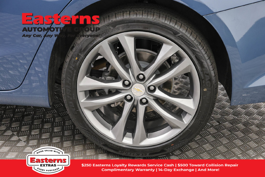 Used 2024 Chevrolet Malibu LT FWD image 36