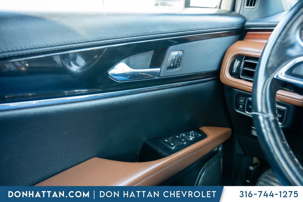 Used 2023 Lincoln Nautilus Reserve AWD/4WD image 19