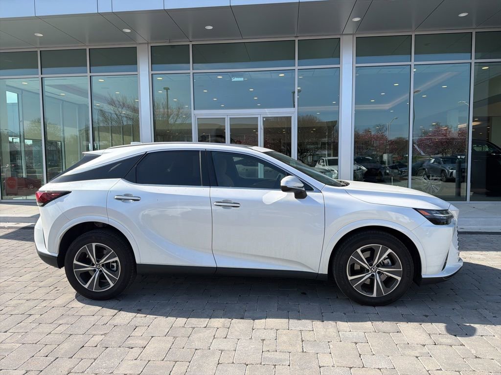 Used 2025 Lexus RX 350 Premium w/ Accessory Package image 6