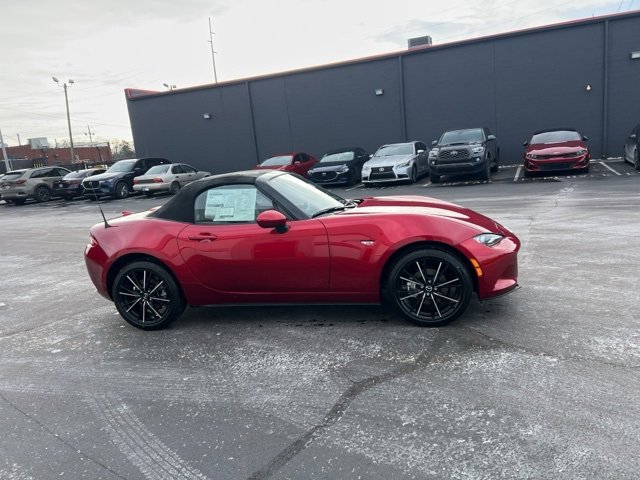 New 2025 MAZDA MX-5 Miata Grand Touring w/ Weather Package image 4