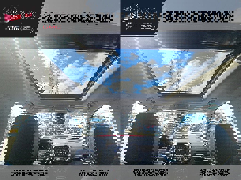 Certified 2023 GMC Terrain SLT w/ Tech Package image 20