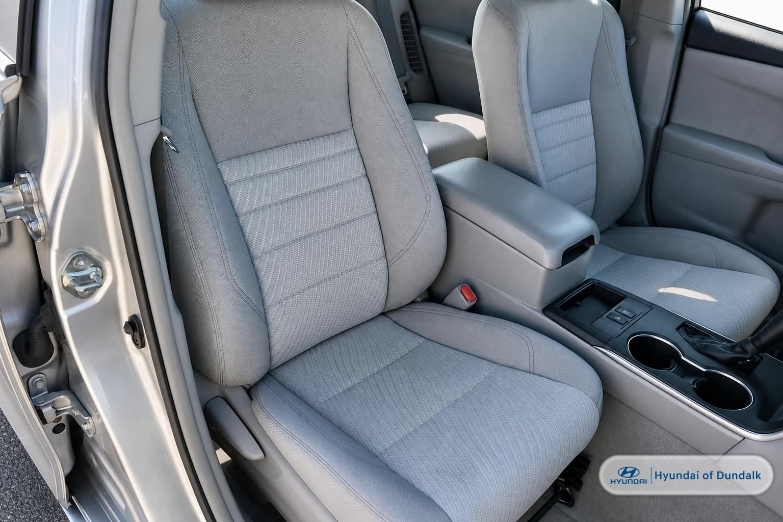 Used 2017 Toyota Camry LE FWD image 10