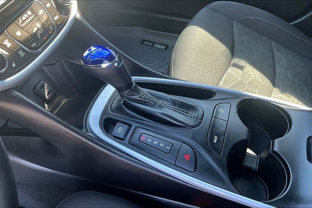 Used 2017 Chevrolet Volt LT w/ Comfort Package image 15