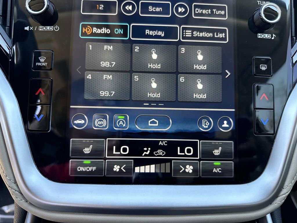 Used 2023 Subaru Outback Limited image 33