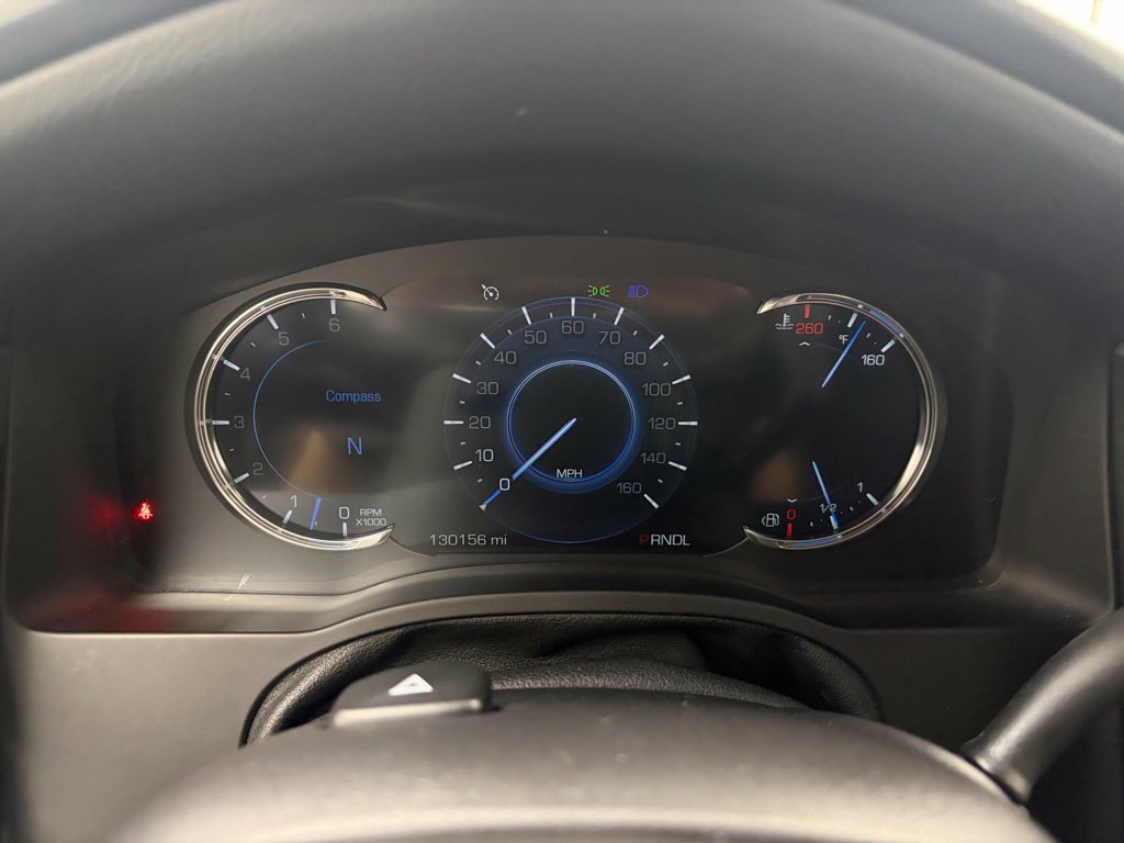 Used 2017 Cadillac Escalade ESV Luxury AWD/4WD image 20