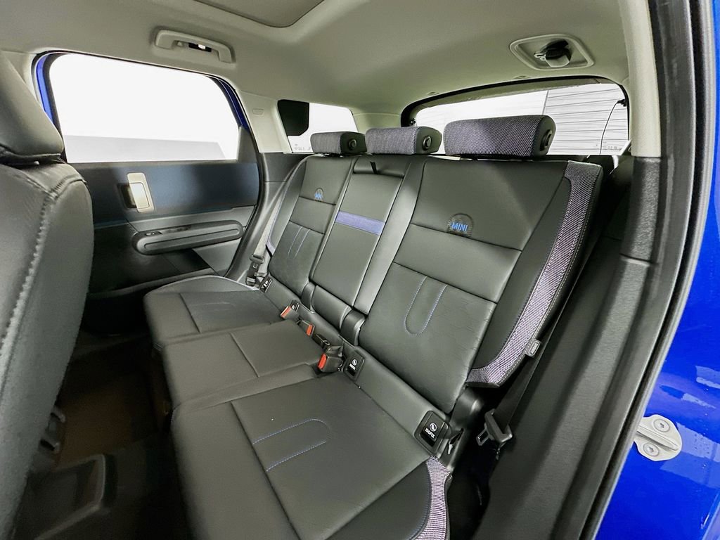 Certified 2025 MINI Cooper Countryman S image 17