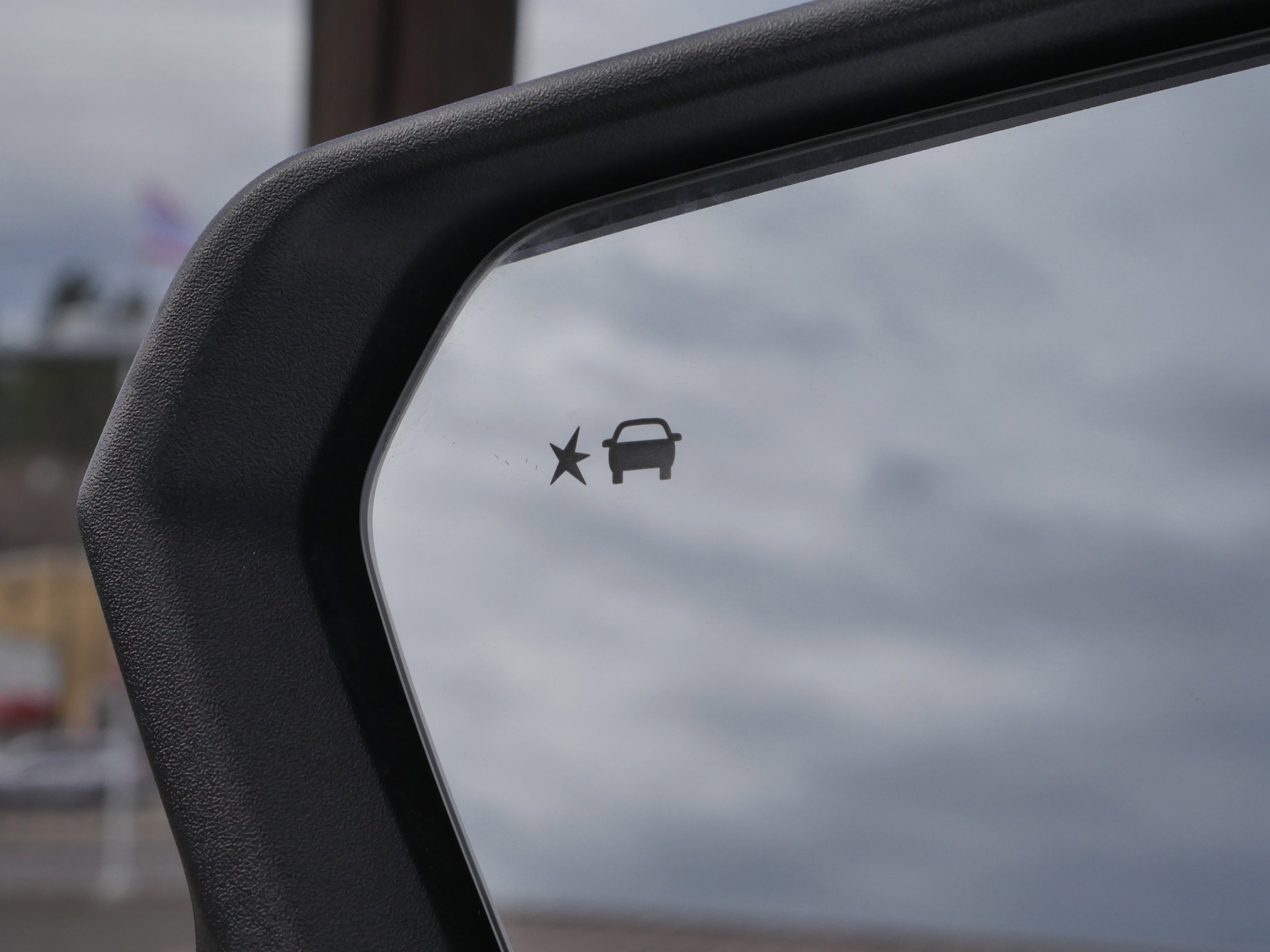 Used 2022 Chevrolet Equinox LT image 38