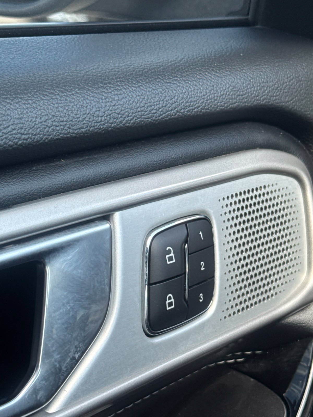 Used 2023 Ford Explorer ST w/ Equipment Group 401A AWD/4WD image 19