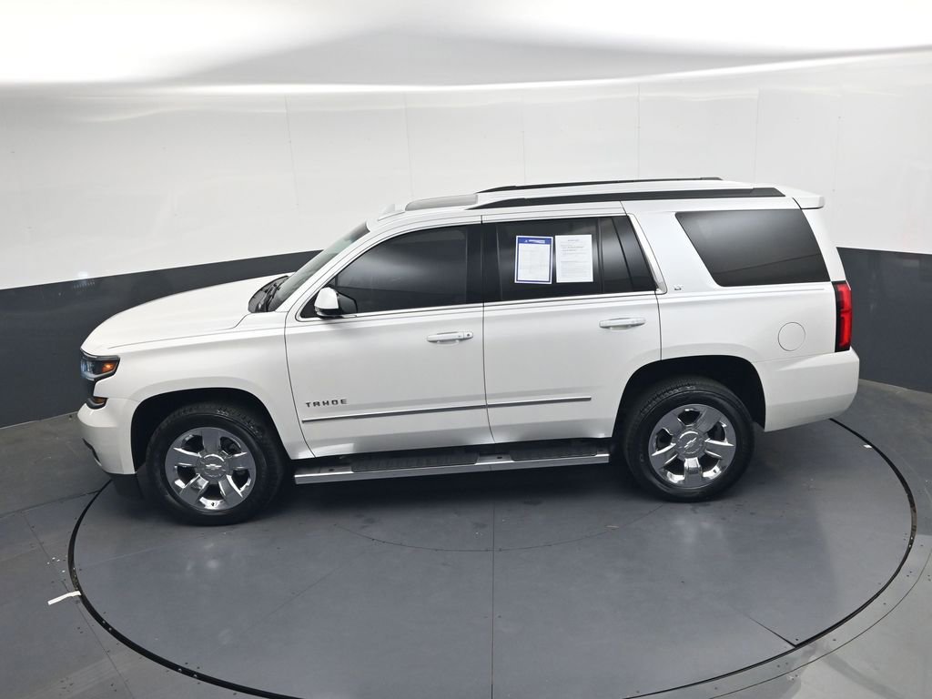 Used 2018 Chevrolet Tahoe LT w/ LT Signature Package AWD/4WD image 17