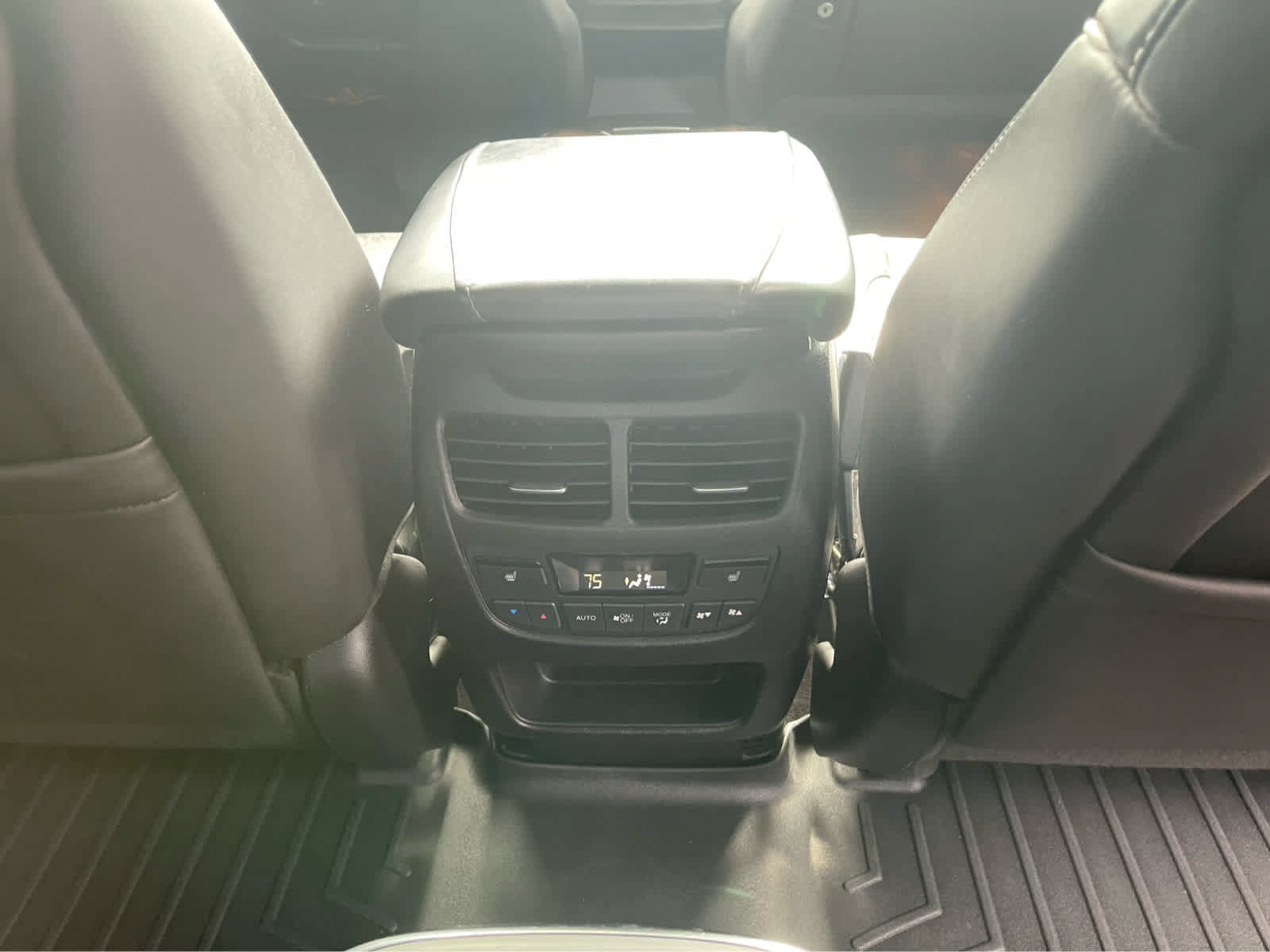 Used 2020 Acura MDX w/ Advance Package FWD image 22