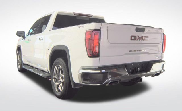 Used 2023 GMC Sierra 1500 SLT w/ SLT Premium Plus Package AWD/4WD image 11