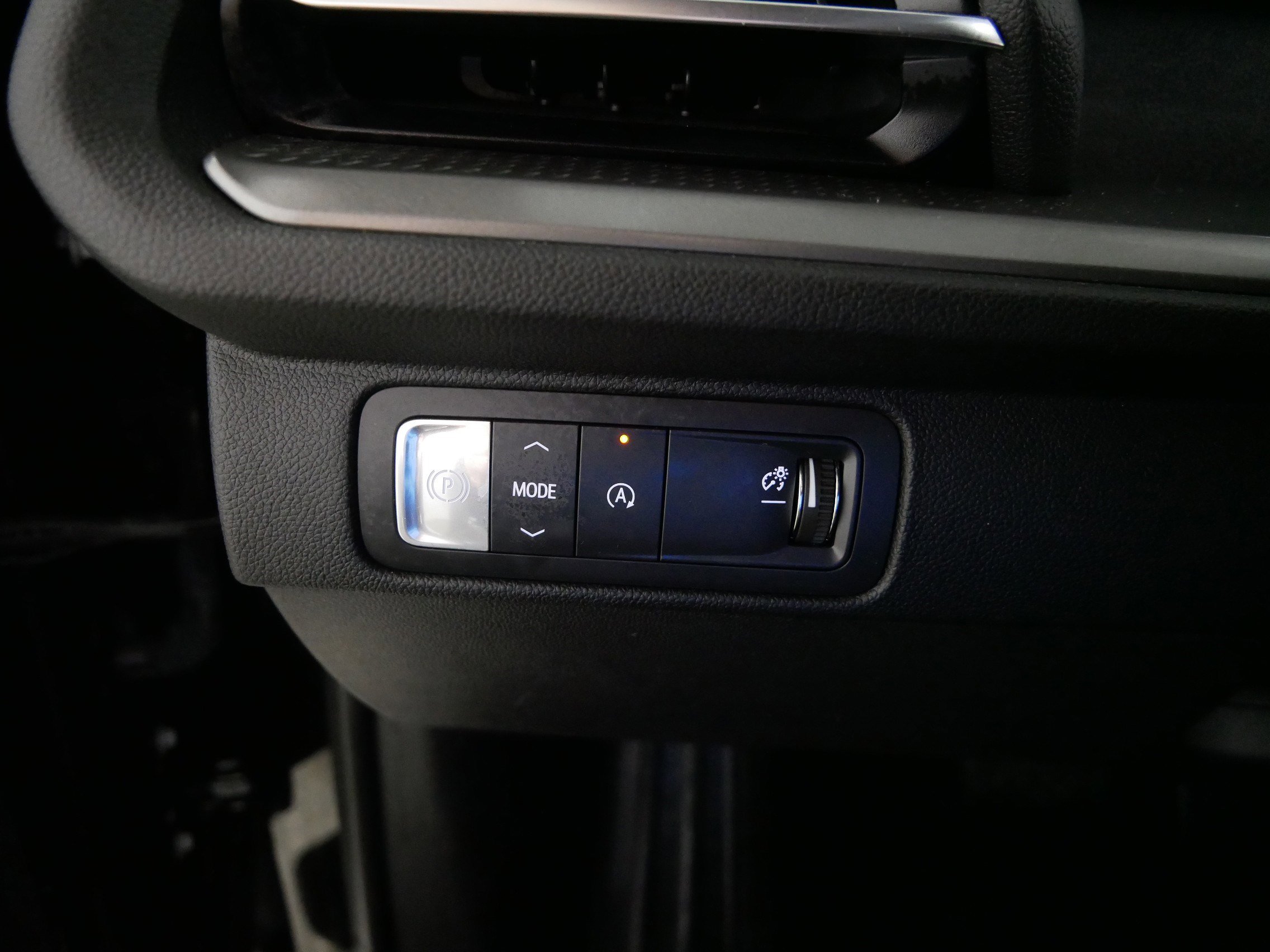 Used 2024 Chevrolet Traverse LT image 26