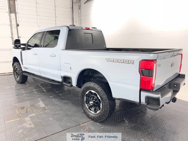 Used 2025 Ford F250 Lariat w/ Lariat Ultimate Package AWD/4WD image 5