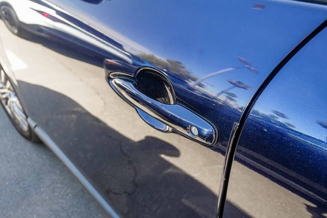 Used 2021 Toyota Venza XLE w/ Carpet Mat Package (TMS) image 10