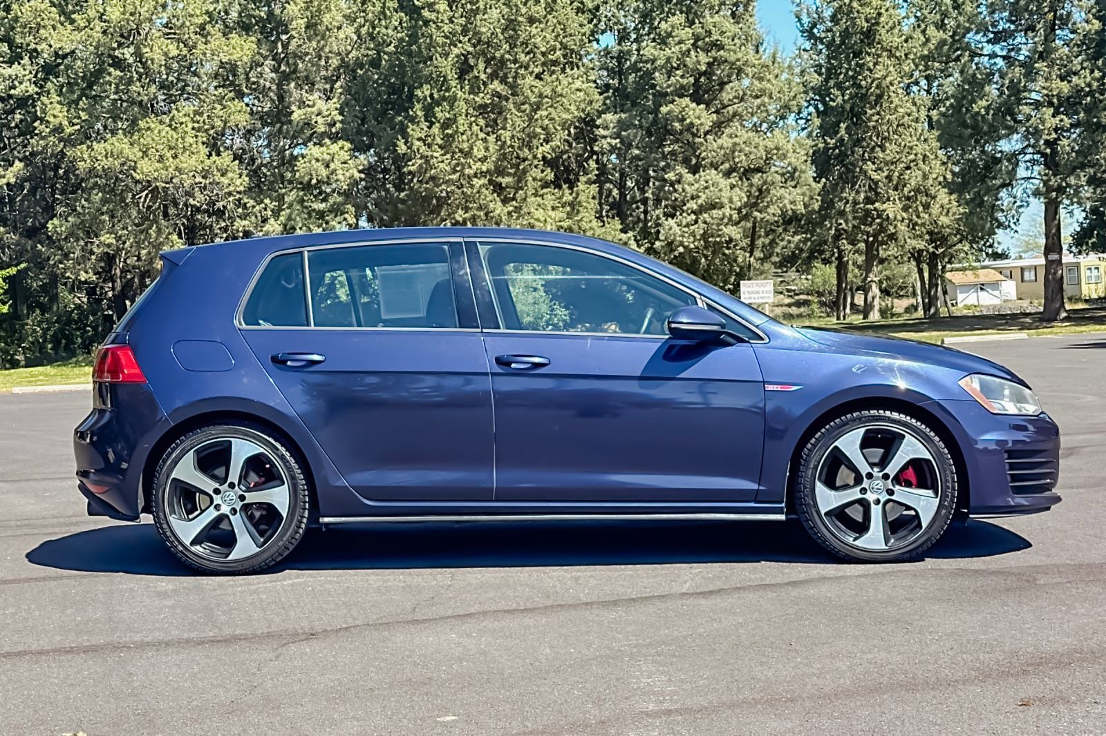 Used 2015 Volkswagen GTI SE FWD video 3