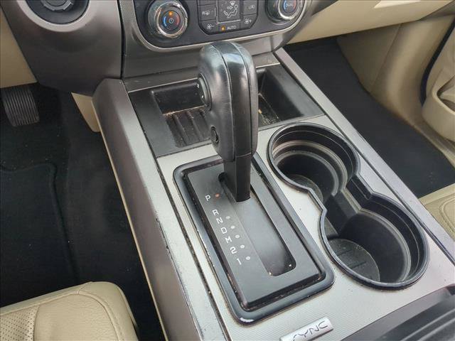Used 2017 Ford Expedition EL XLT w/ Equipment Group 202A AWD/4WD image 12