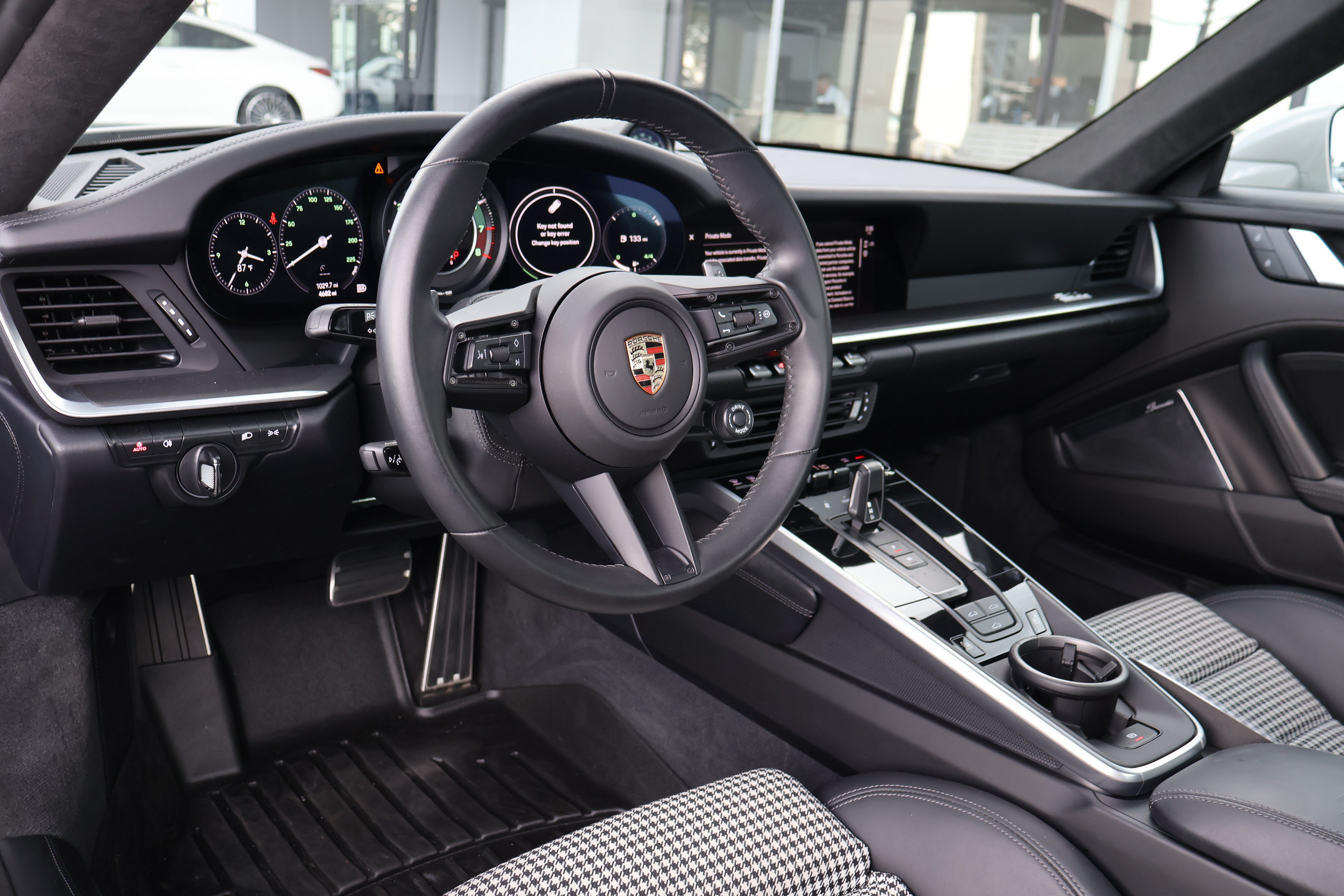 Used 2025 Porsche 911 Turbo S AWD/4WD image 23