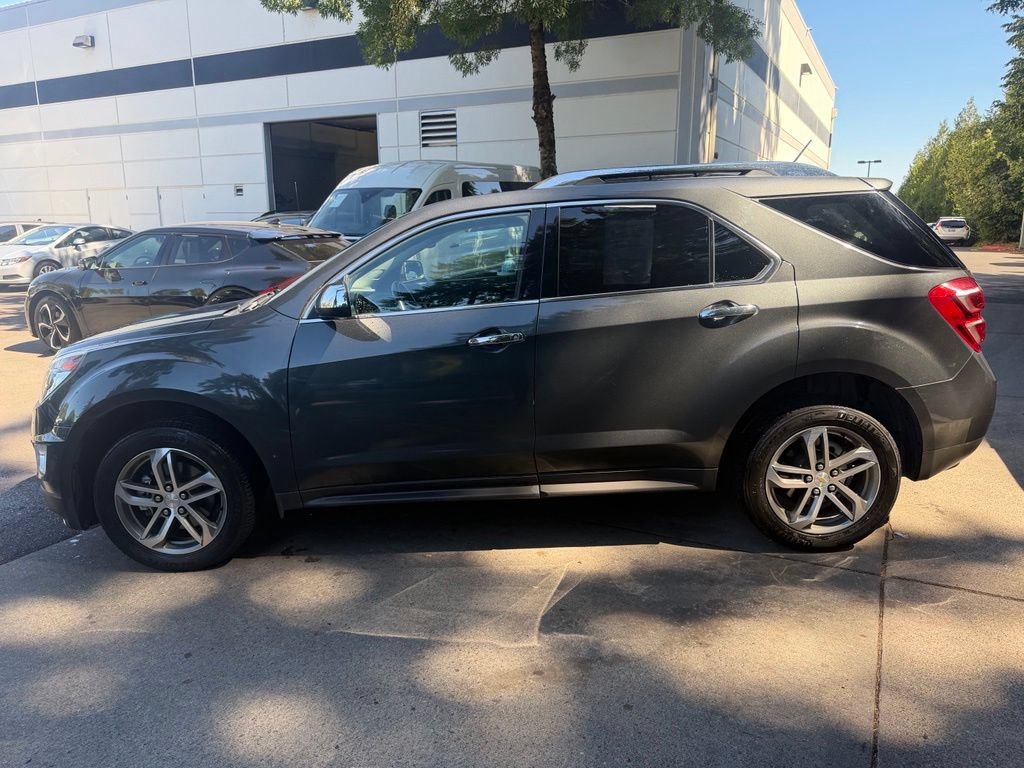 Used 2017 Chevrolet Equinox Premier w/ Enhanced Convenience Package AWD/4WD image 7