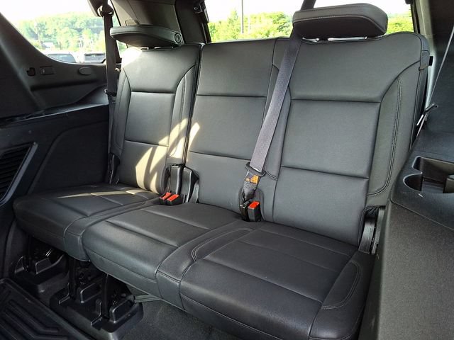 Used 2024 Chevrolet Tahoe LT w/ Luxury Package AWD/4WD image 11