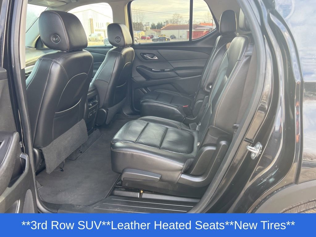 Used 2020 Chevrolet Traverse LT w/ LT Premium Package image 24