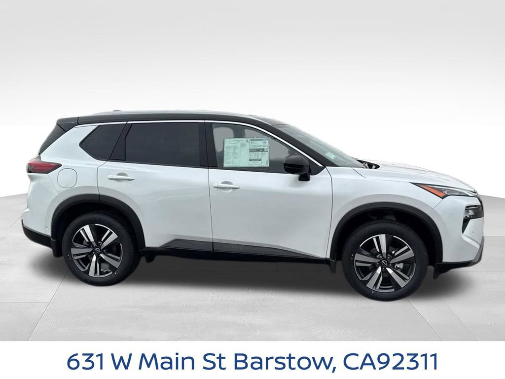 New 2025 Nissan Rogue SL AWD/4WD image 4