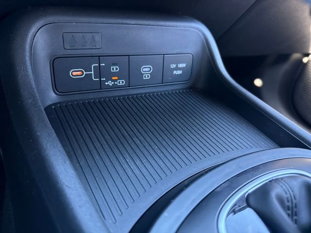 Certified 2024 Hyundai Kona SE image 31