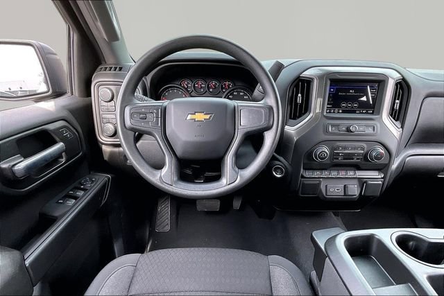 Used 2025 Chevrolet Silverado 1500 Custom w/ LPO, Dark Essentials Package AWD/4WD image 8
