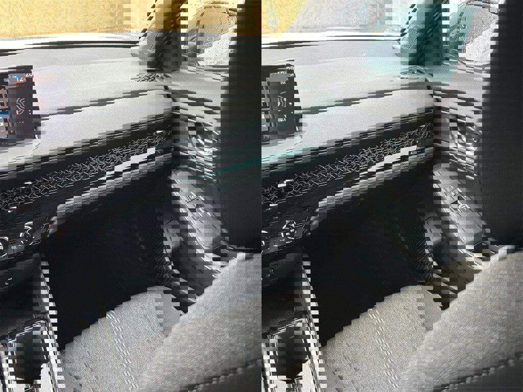 Used 2024 Honda Accord Sport image 25