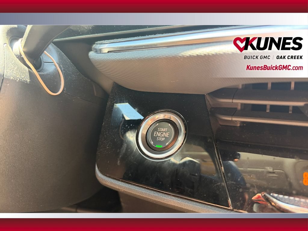 Used 2024 Buick Envision Preferred AWD/4WD image 31
